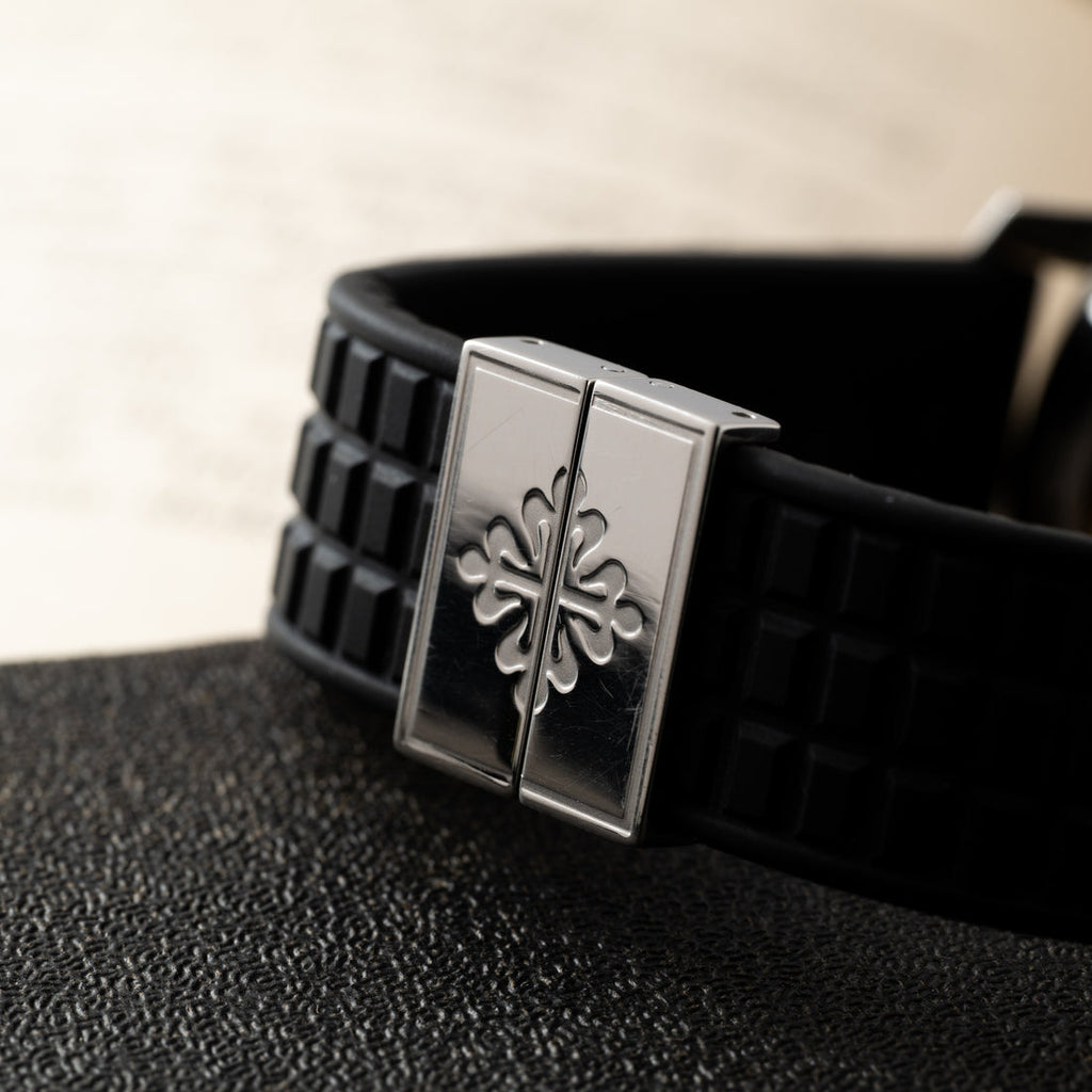 Patek Philippe Aquanaut Chronograph – Black Edition