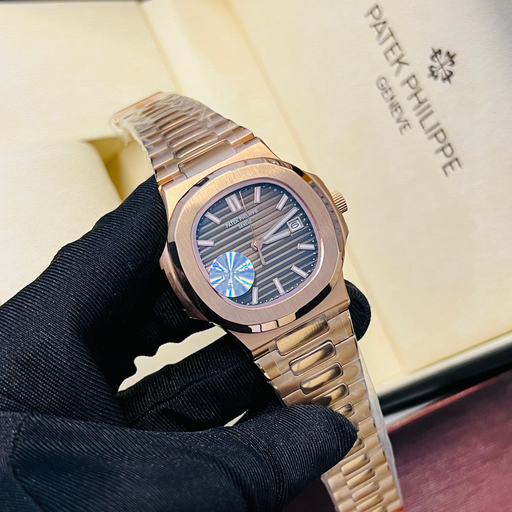 Patek Philippe Nautilius Rose gold Dial