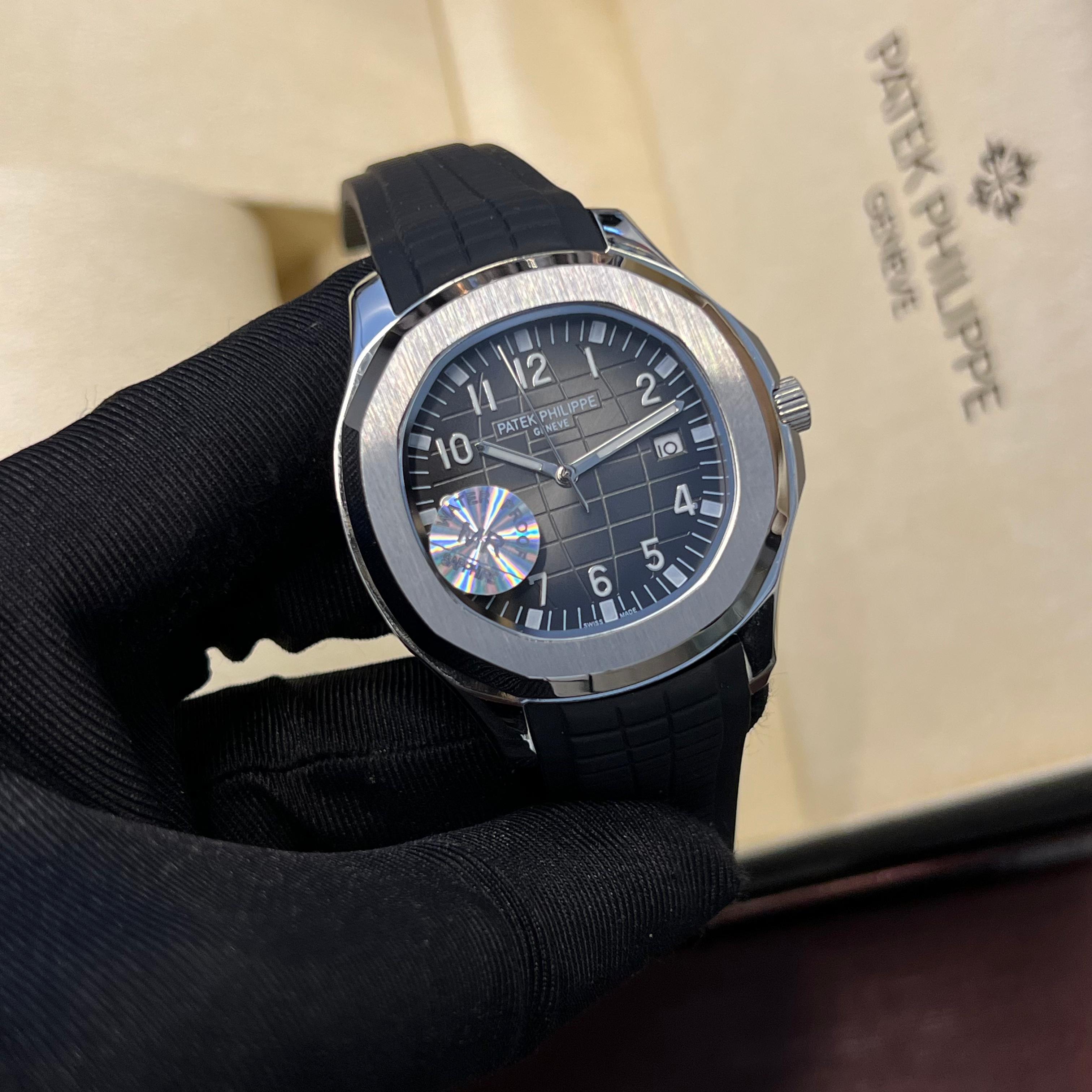 Patek Philippe Aquanaut Chronograph – Black Edition